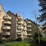 Helle, Zentrumsnahe Und Komfortabel 2-zimmer * Dusseldorf
